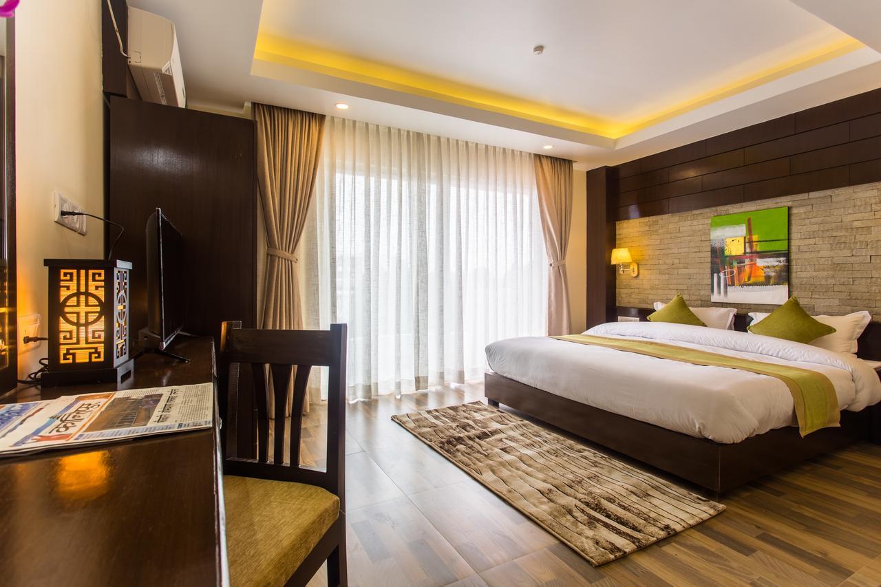 Bodhi Suites Boutique Hotel And Spa Pokhara Exterior photo