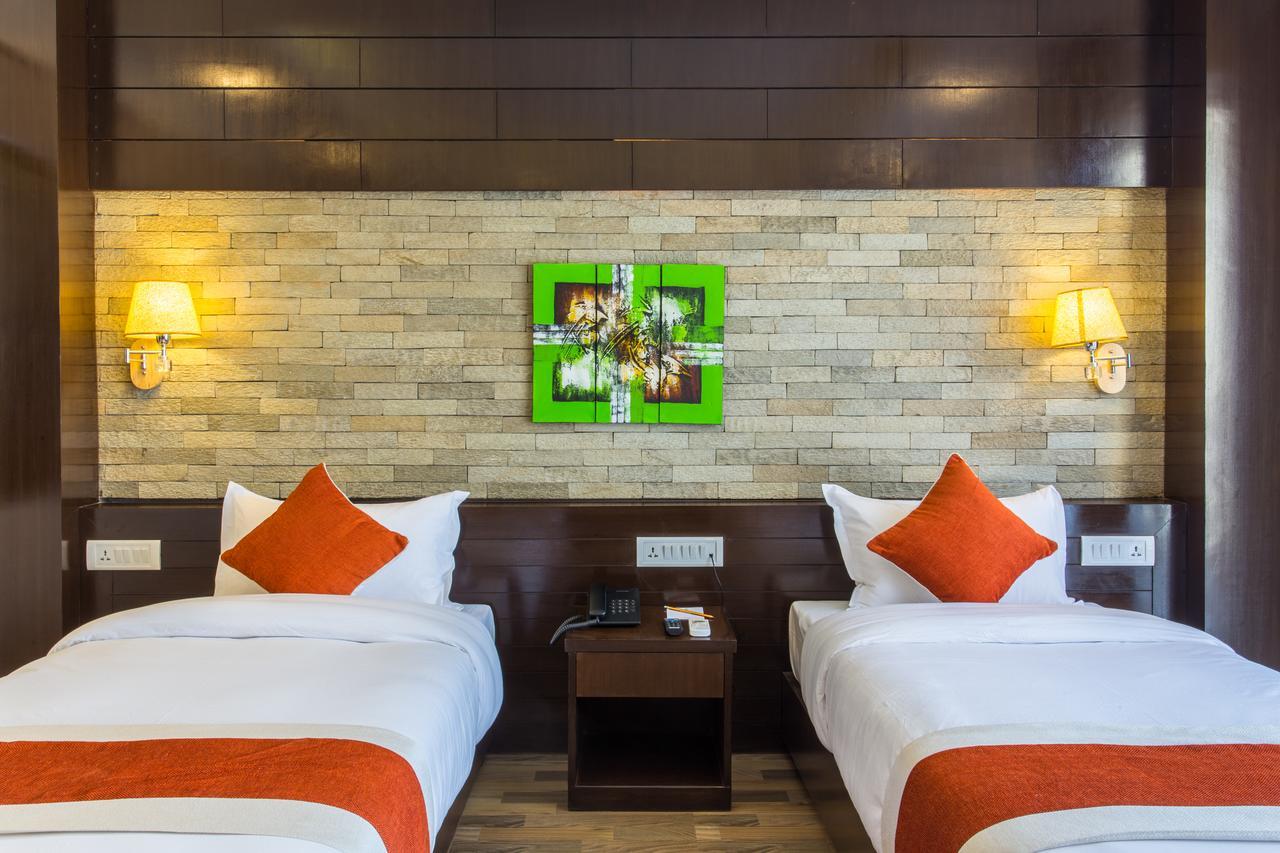 Bodhi Suites Boutique Hotel And Spa Pokhara Exterior photo