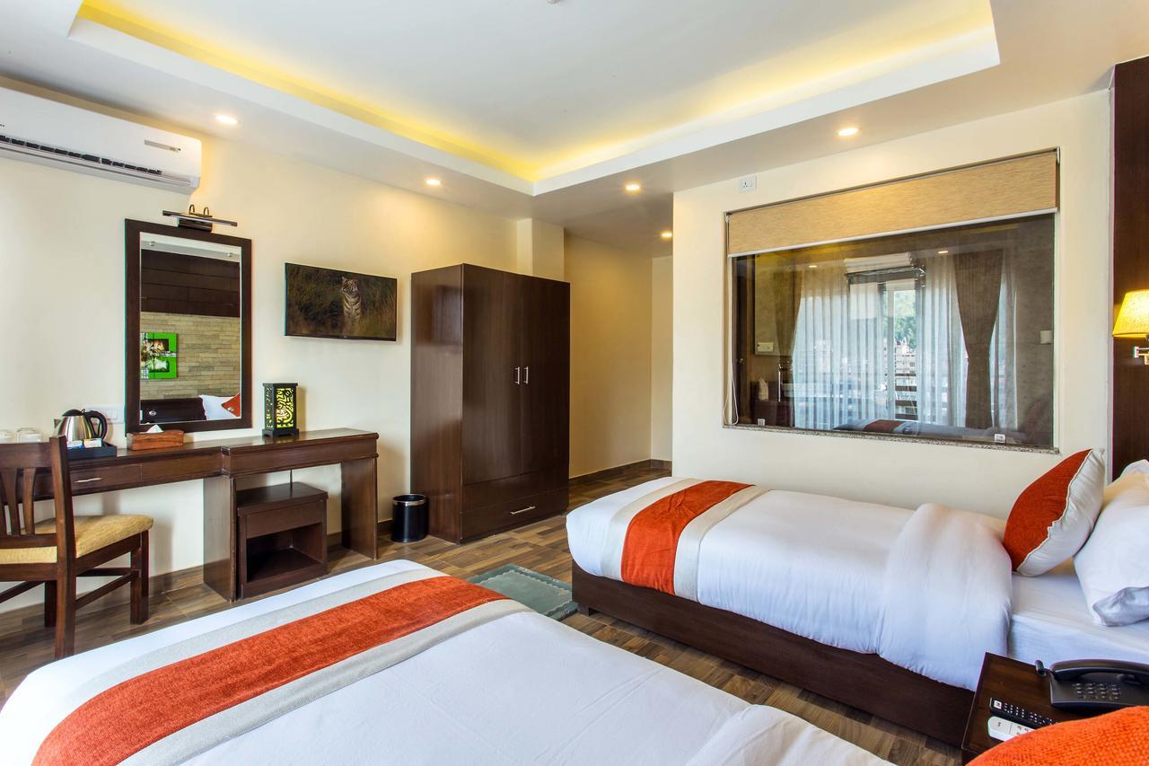 Bodhi Suites Boutique Hotel And Spa Pokhara Exterior photo