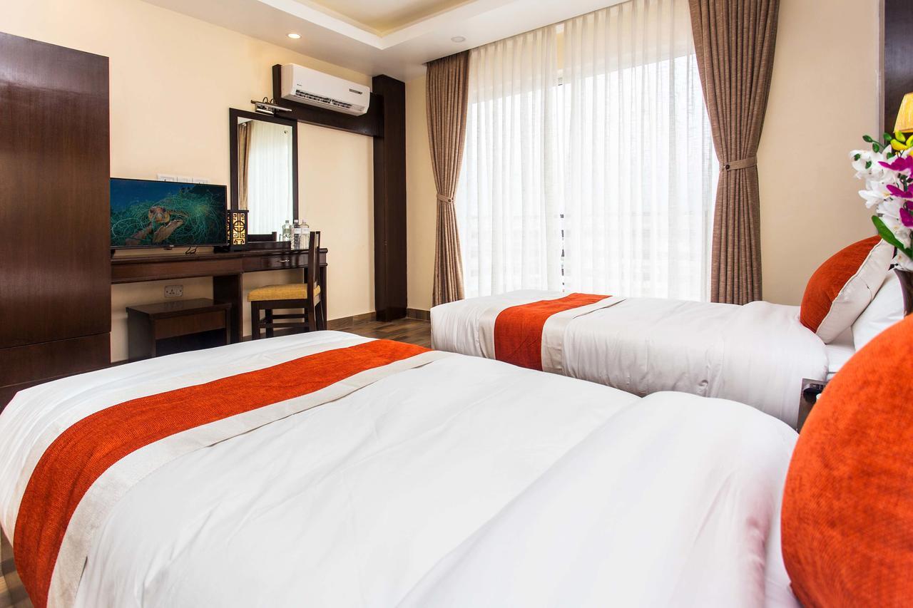 Bodhi Suites Boutique Hotel And Spa Pokhara Exterior photo