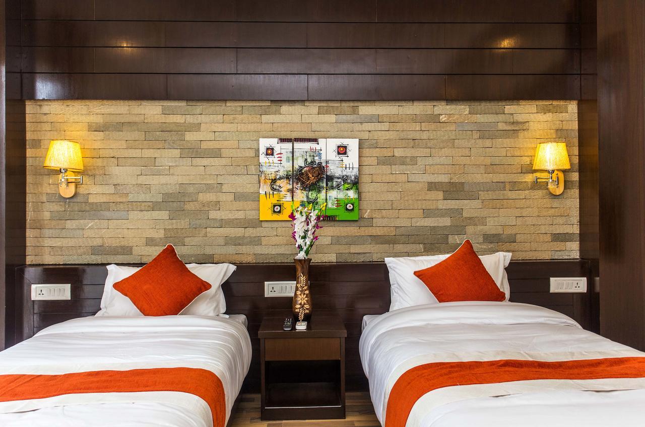 Bodhi Suites Boutique Hotel And Spa Pokhara Exterior photo